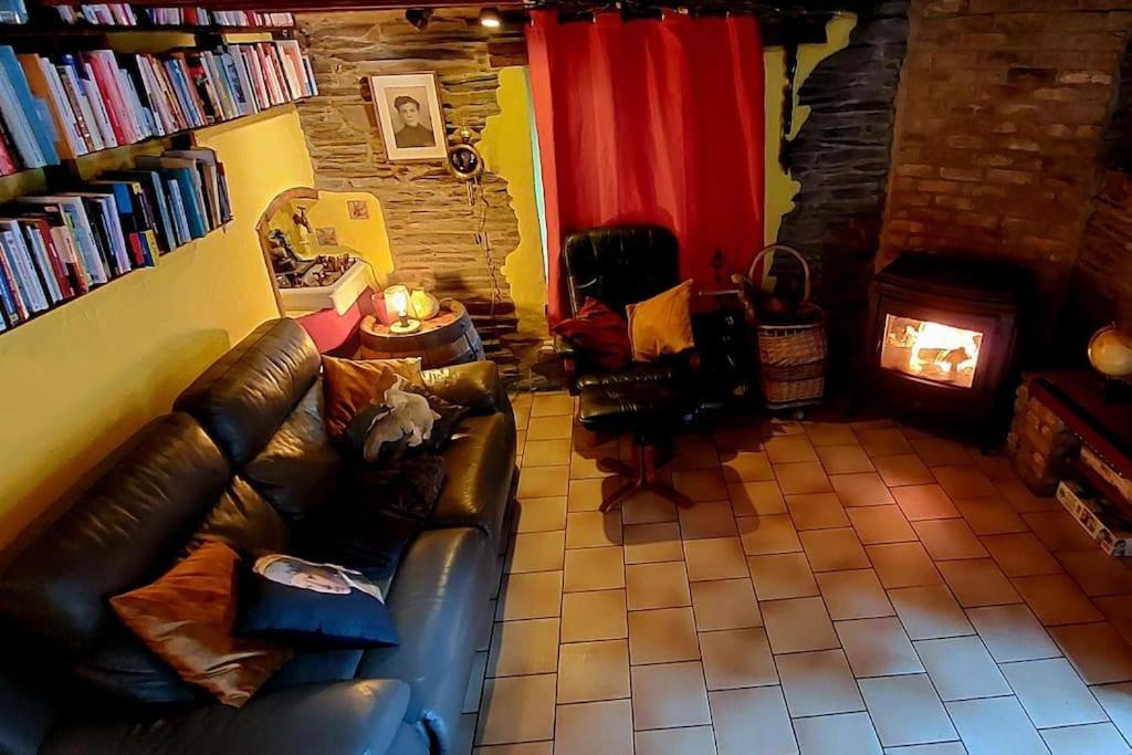 L'Ardoisiere: Jolie Maison Ardennaise. Villa Alle Екстериор снимка